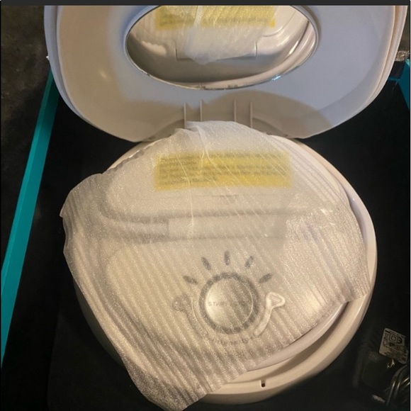 NEW NuBrilliance In-home Microdermabrasion machine. Sells on Amazon for $249! - Picture 3 of 13